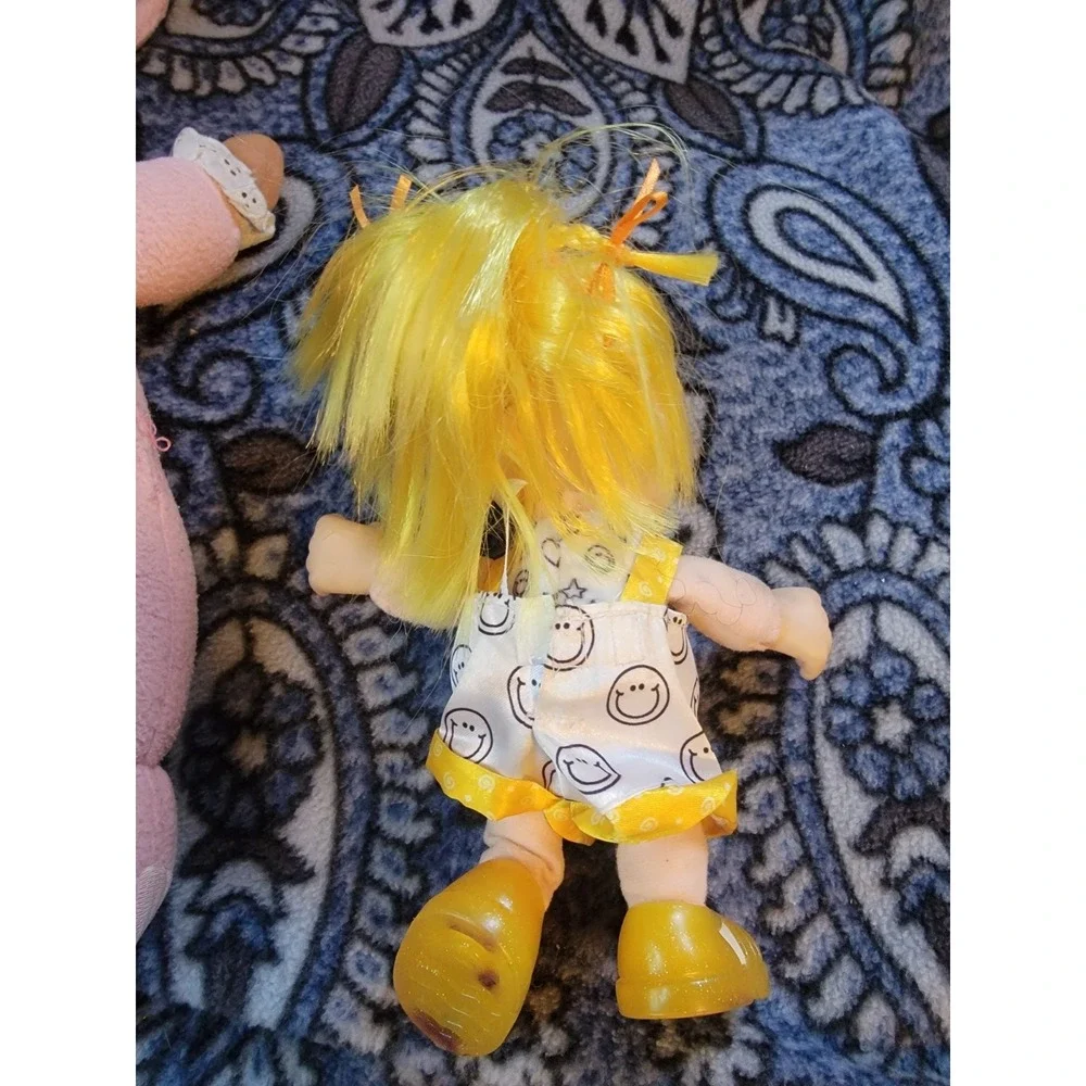 Fisher-Price Smiley Kids Doll Blonde Hair Yellow Outfit 2000 Mattel‎ Vintage